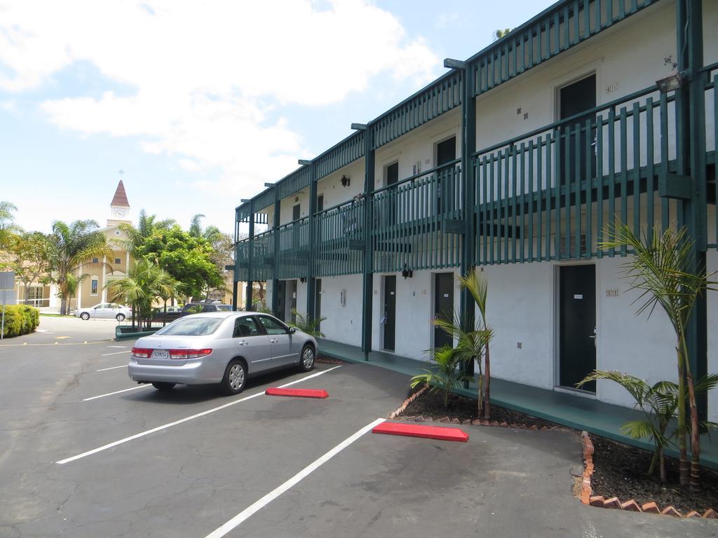 Americas Best Value Inn Loma Lodge San Diego Exterior photo
